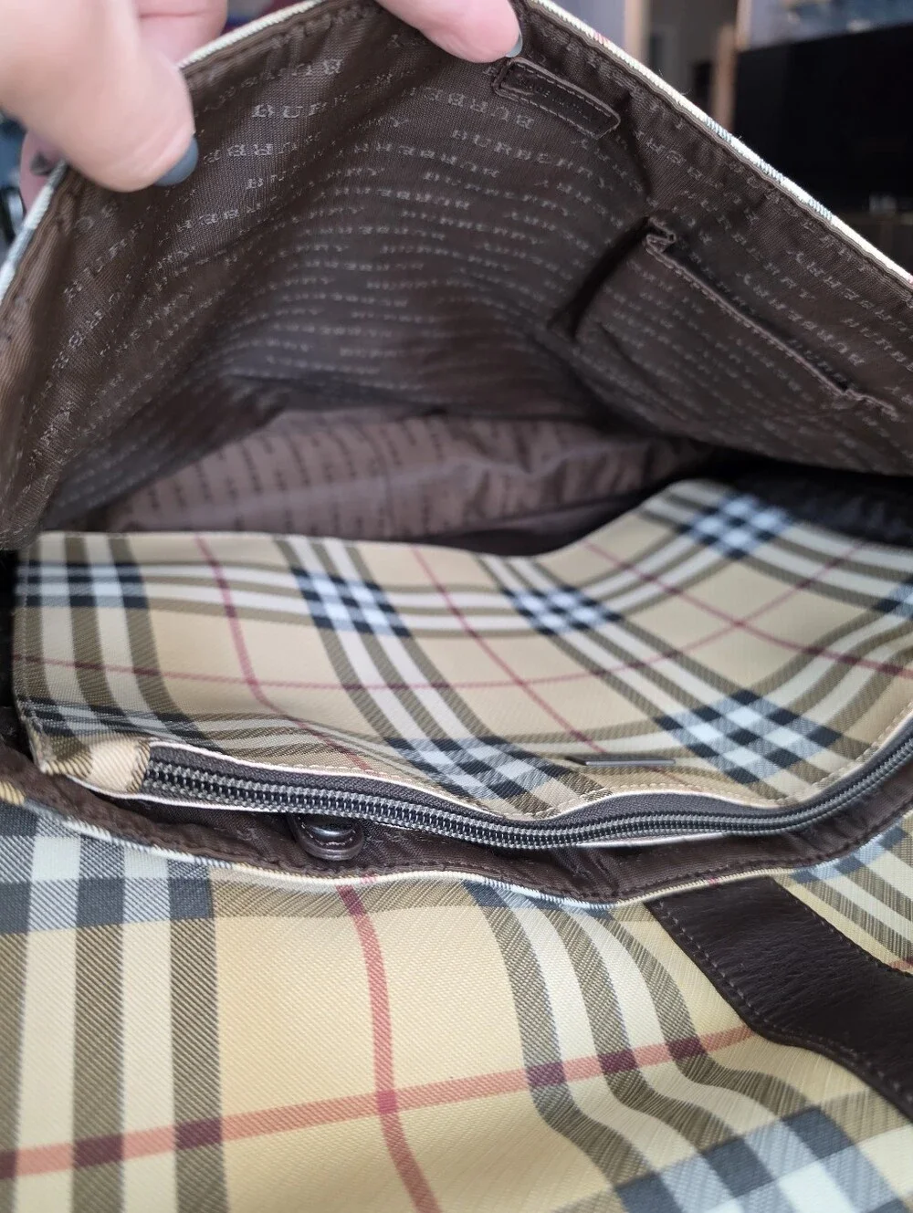 Authentic Burberry Classic Plaid Messenger Bag in Beige with Brown Leather Trim